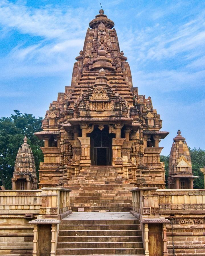 Full Day 8-Hour Heritage Tour to Khajuraho Temples